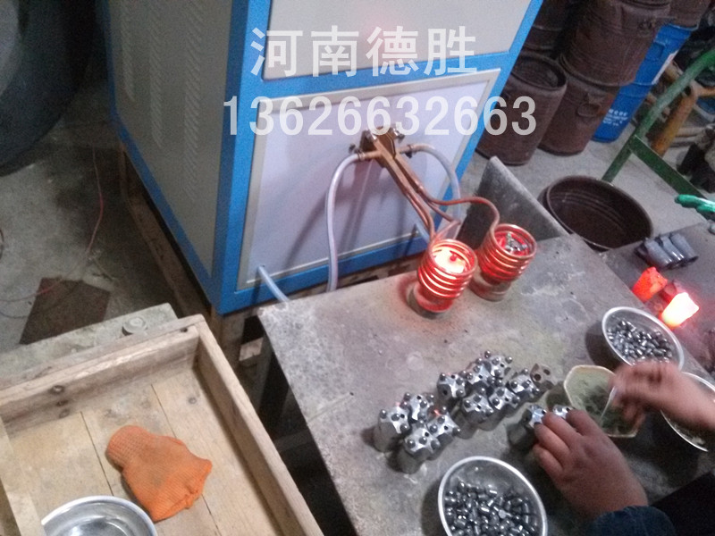 潛孔鉆頭焊接第一現(xiàn)場