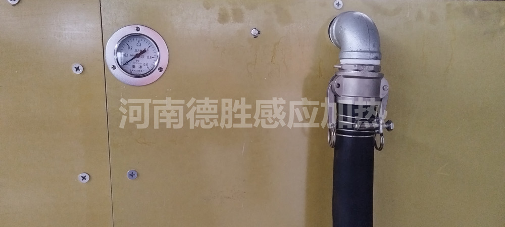 中頻爐進出水水壓表和快接接頭