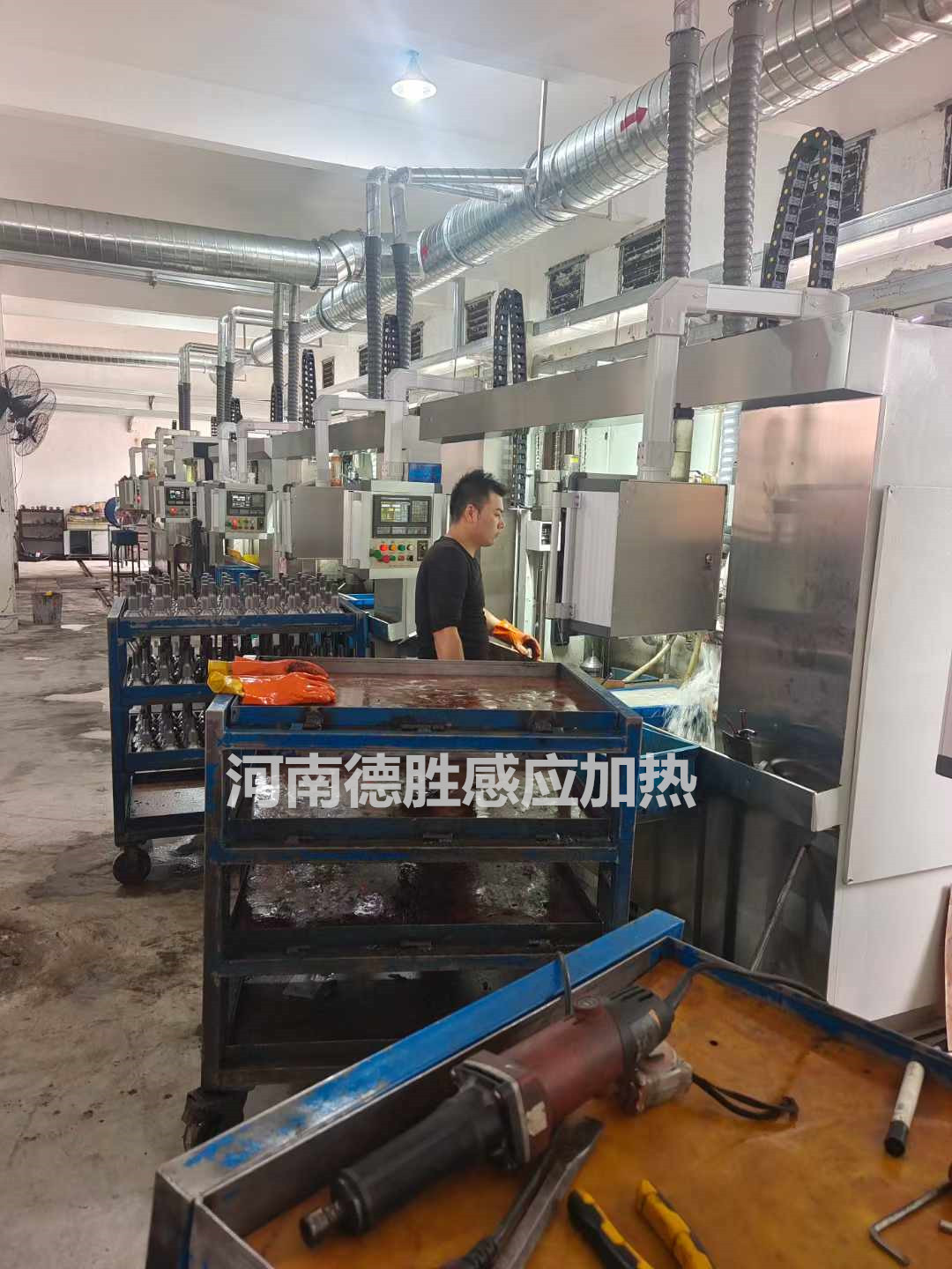 球籠淬火成套設(shè)備