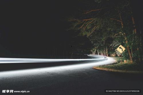 网红公路苍山图片夜景,网红公路璀璨光影之旅